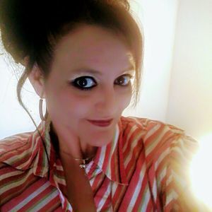 Meet your Posher, Sandi